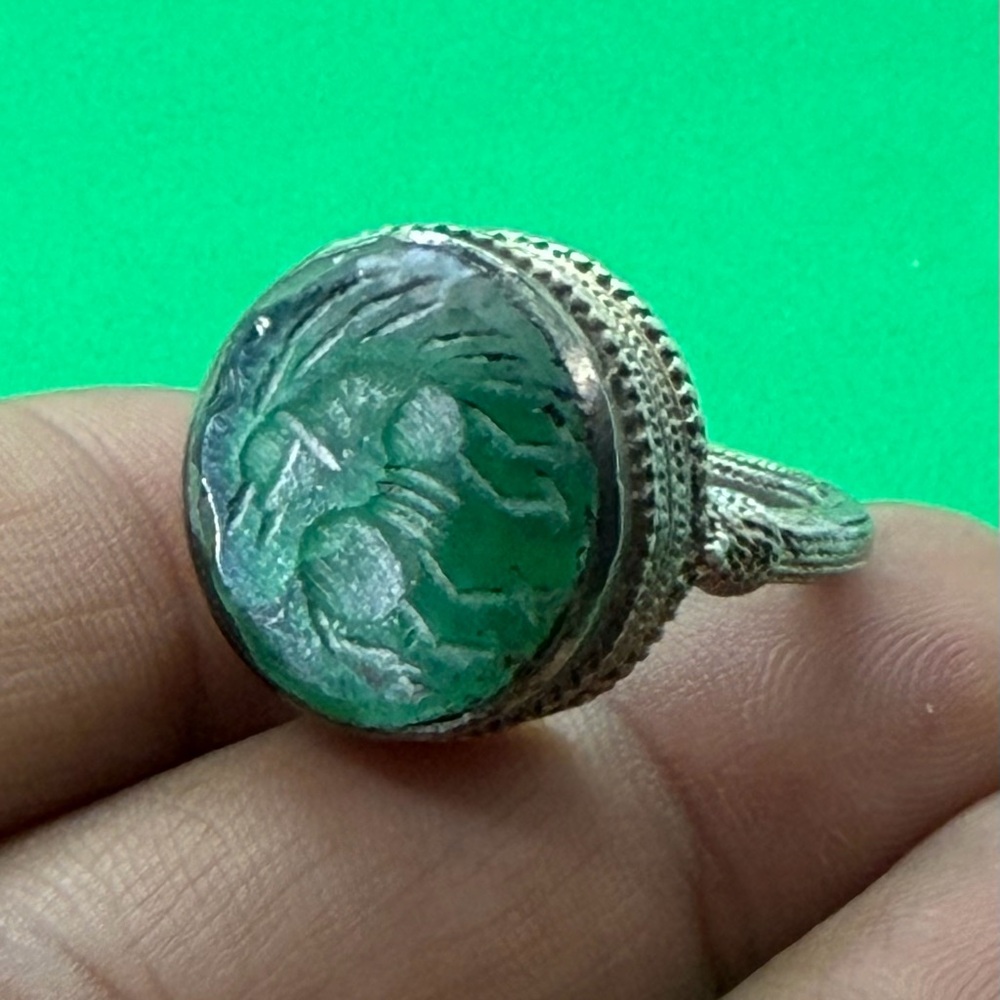Vintage-Inspired Sliver Plated Handmade Old Ring with green agate stone intaglio